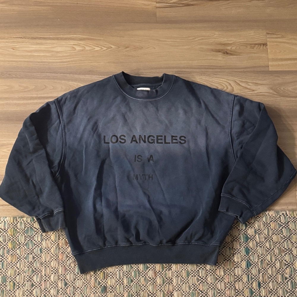 EUC Anine Bing Dark Blue LA is a myth Crewneck Sweatshirt medium